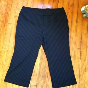 NY&Co pinstripe stretchy dress capri 16